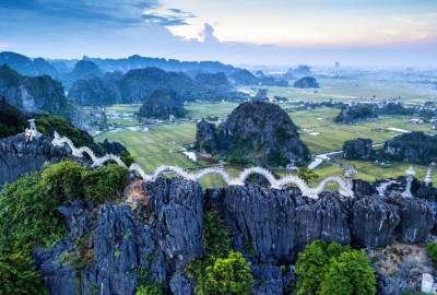 Mua Cave Full Day Tour